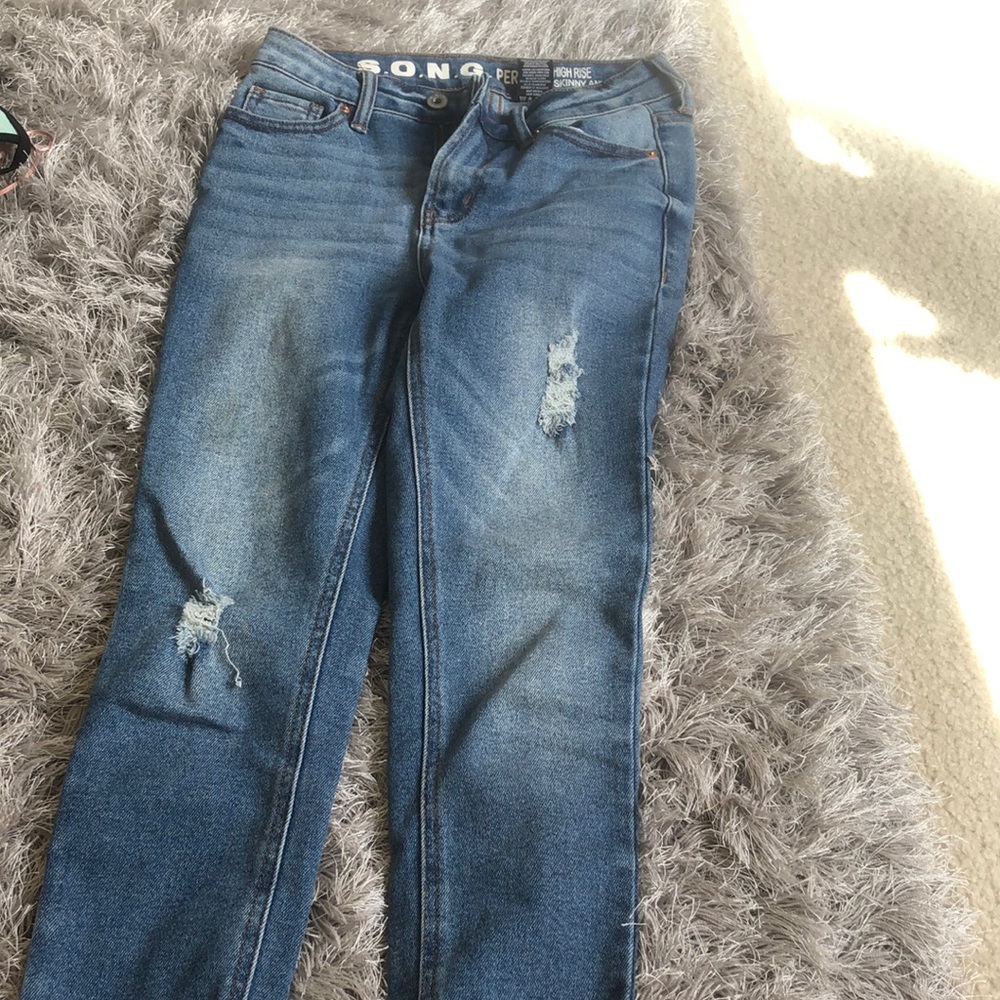 Skinny jeans